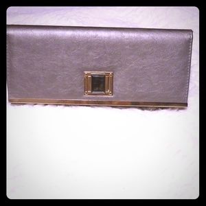 Grey Clutch